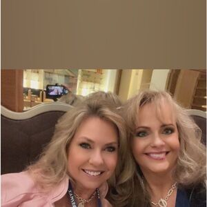 Meet your Posher, Ronda